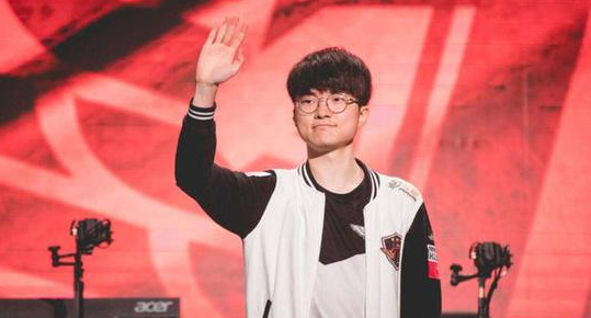 在这场比赛 在这场比赛