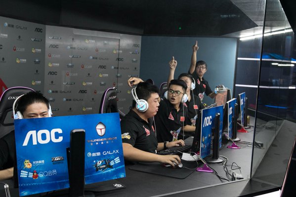 推动了CB 推动了CB