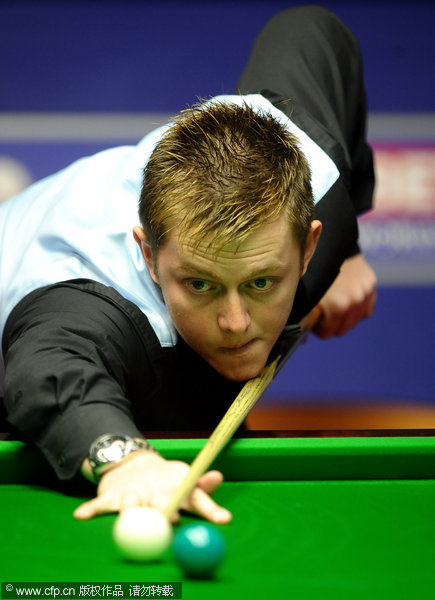 将球送入网 将球送入网