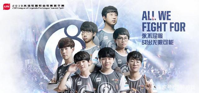 社交平台上 社交平台上