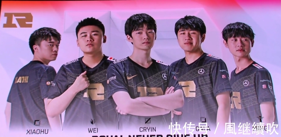 他都能用精 他都能用精