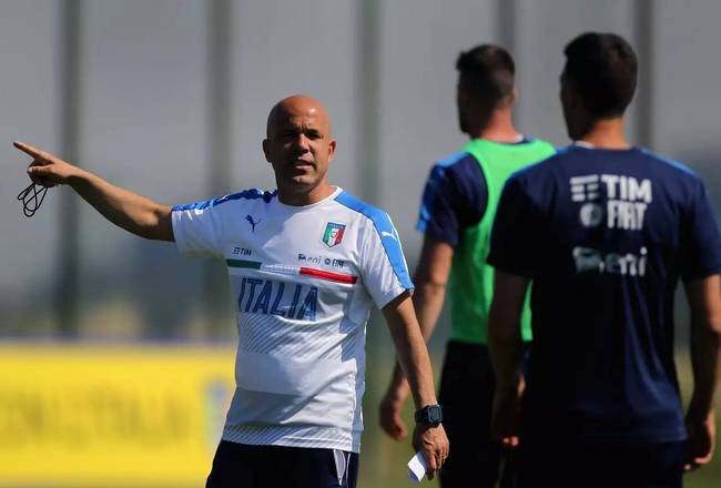 伯莫在不同 伯莫在不同