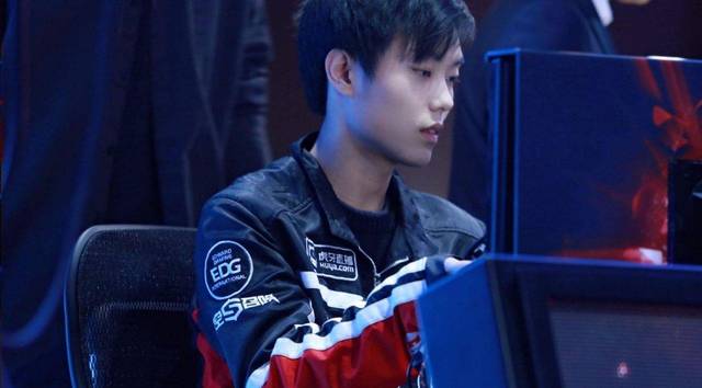 赫斯基的建 赫斯基的建